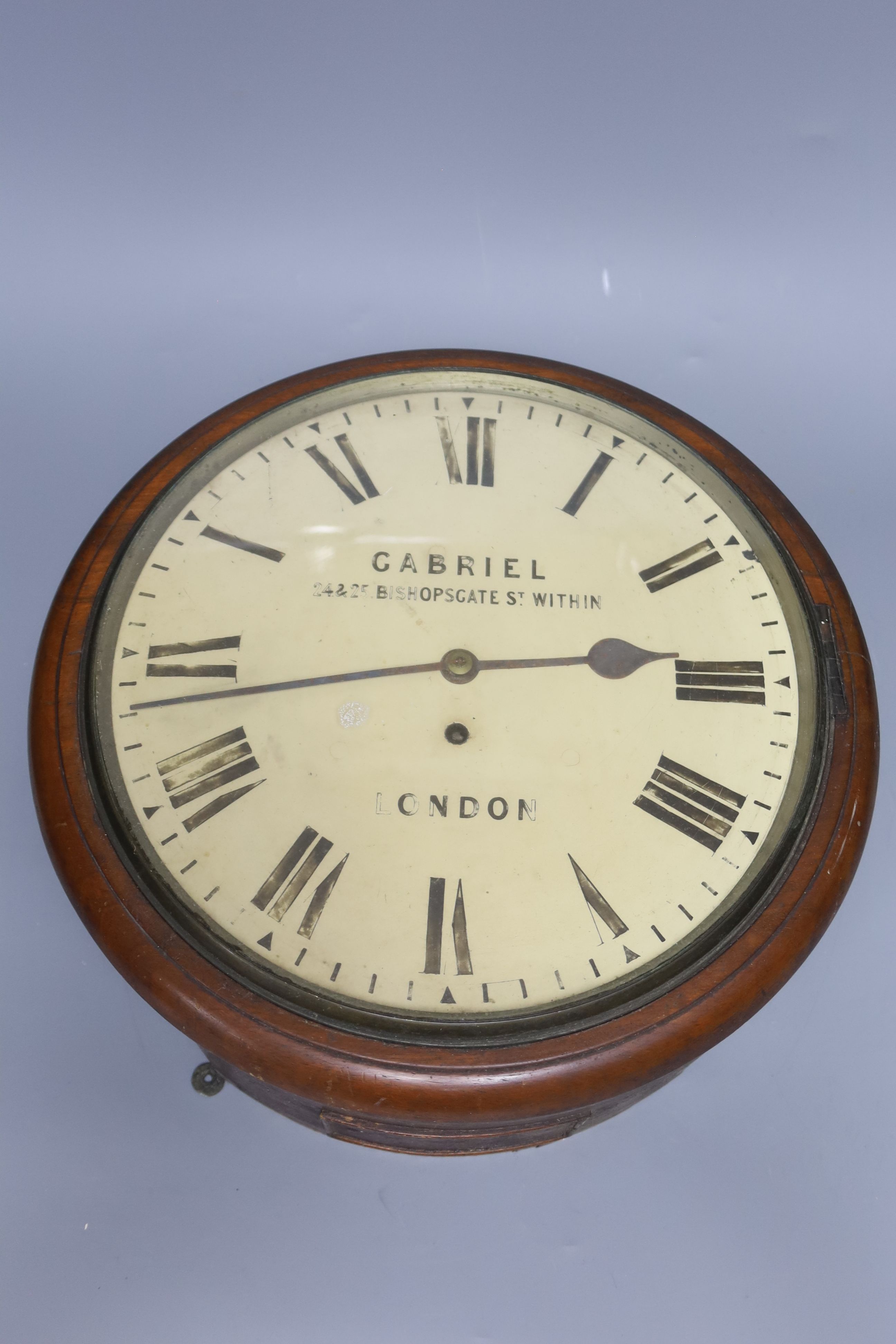 A Victorian Gabriel of London wall clock, single fusee movement